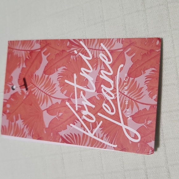 NWT KORTNI JEANE BlushSIZE M. Swim Bottoms with White Cross Pattern - Picture 8 of 11